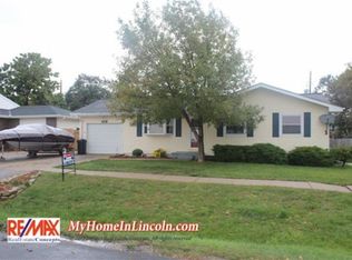 608 Pine St, Ceresco, NE 68017