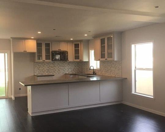4th image of 9301 S 2nd Ave