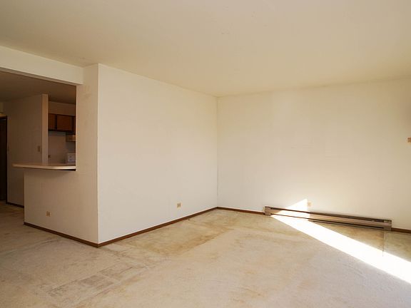 5th image of 1130 Cedar St APT 2B