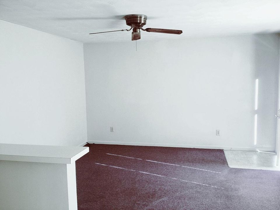 1st image of 2900 Pleasant Ave APT 8