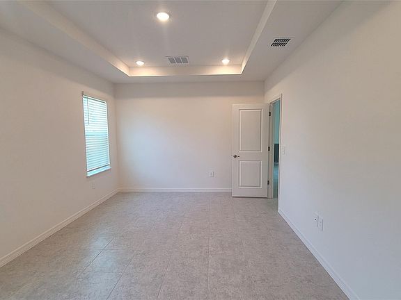 5th image of 2049 SE Aneci Street