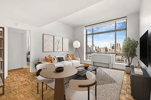 360 W 43rd St #SPHE Photo 1