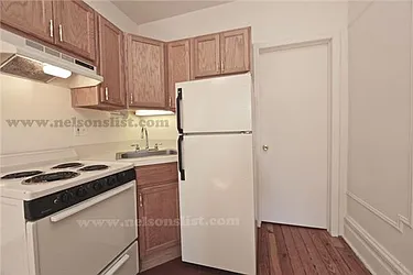 Rented by R New York