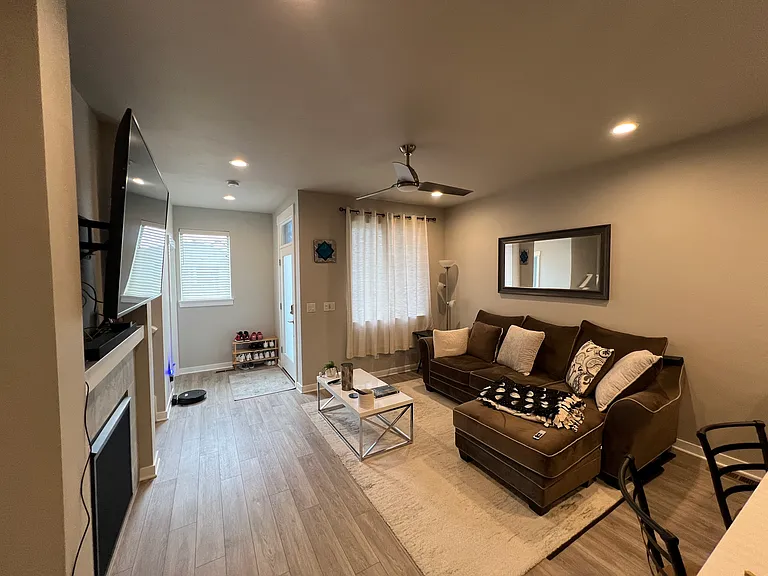5565 SE 80th Ave — Photo 3