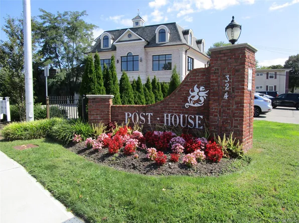 324 Post Avenue #1G, Westbury, NY 11590