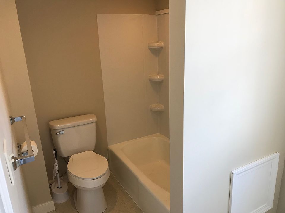 2nd image of 14 Cleveland St #2