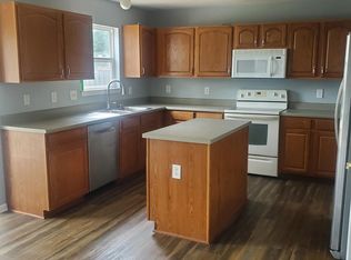 3081 McIntosh Dr, Bargersville, IN 46106