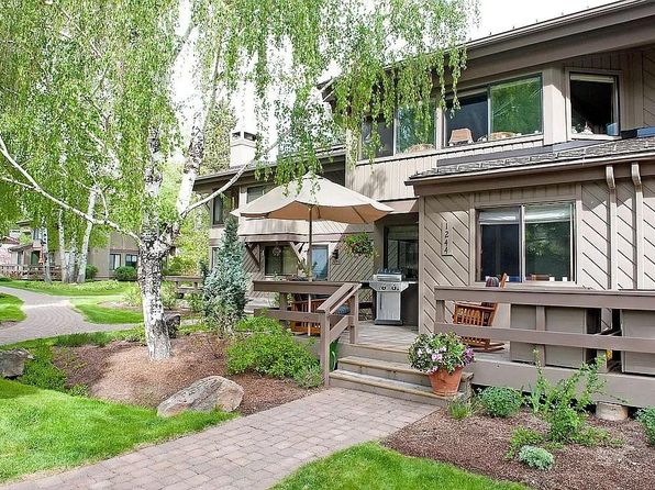 1244 Villager Condo Dr #1244