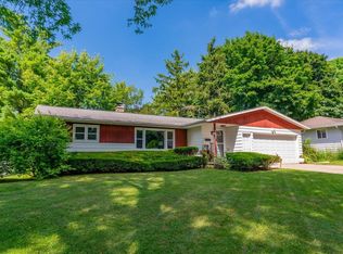 4706 Retana Dr, Madison, WI 53714