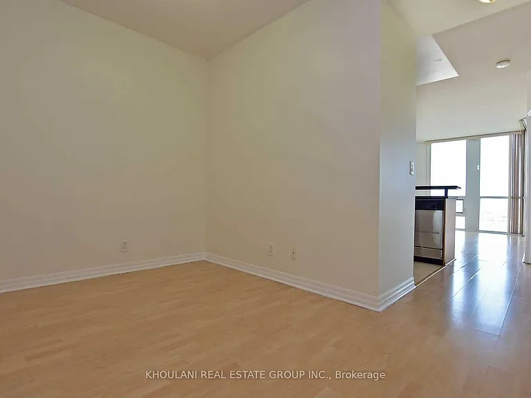 220 Burnhamthorpe Rd W #2201 — Photo 11