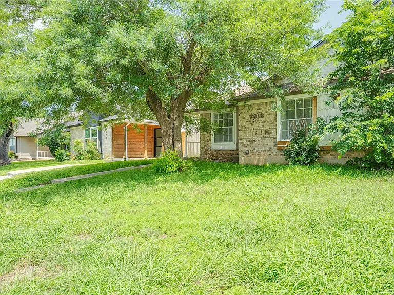 7918 W Gate Blvd — Photo 29