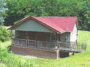 1461 Upper Second Creek Rd, Hazard, KY 41701
