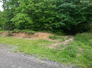 7344 Big Horn Dr, Crossville, TN 38572
