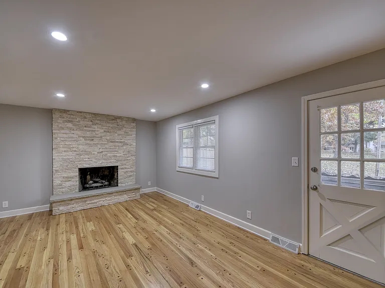 6819 NW Park Plaza Dr — Photo 10