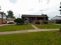 1st image of 6921 Moccasin St