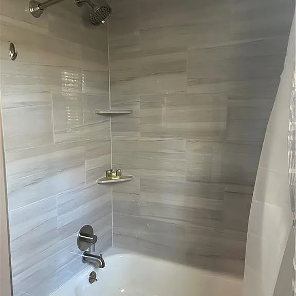 131 Fox Pl — Photo 17
