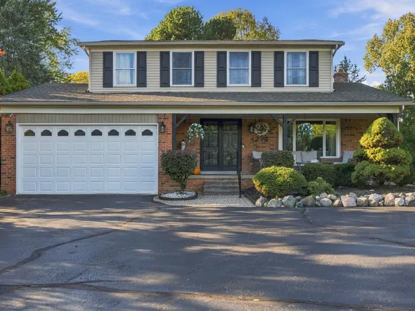 4274 Middlebelt Rd, West Bloomfield, MI 48323