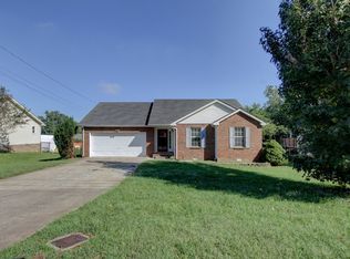 245 Moncrest Dr, Clarksville, TN 37042