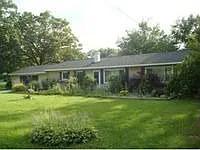 228 Avondale Dr photo 1