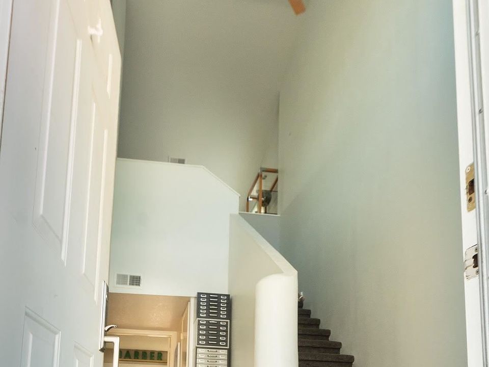 1st image of 1102 W Peoria Ave Unit 13