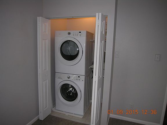 5th image of 147 Calle Ojo Feliz Unit R
