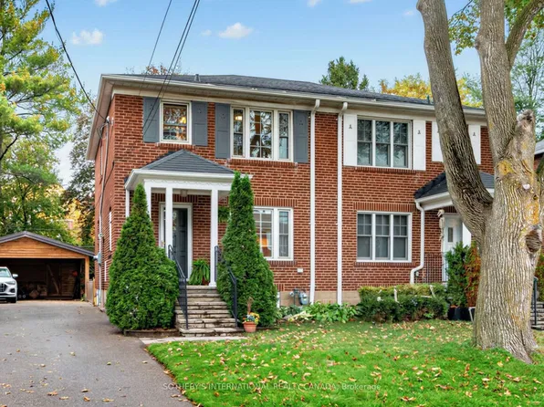 22 Thursfield Cres, Toronto, ON M4G 2N5