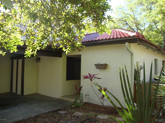 5th image of 8765 Cocoa Ct