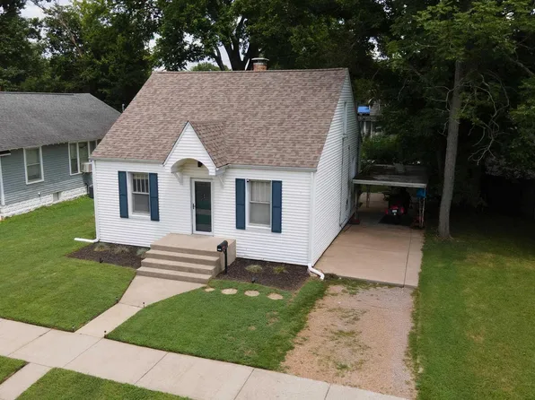 2124 Clarke St, Murphysboro, IL 62966