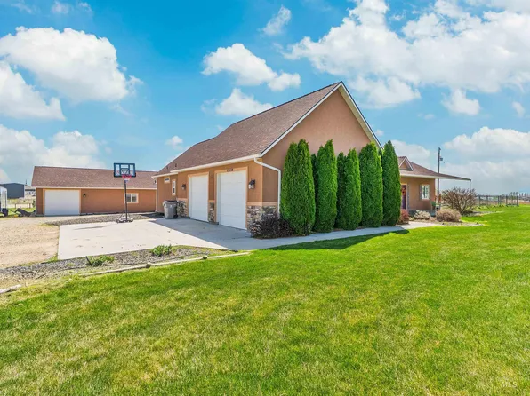 13921 Trapper Ln, Caldwell, ID 83607