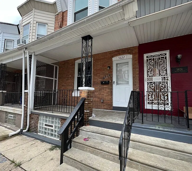 5622 Walton Ave