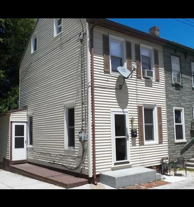 1019 Orchard Ave