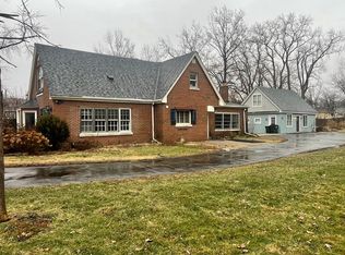 1009 61st St, La Grange Highlands, IL 60525