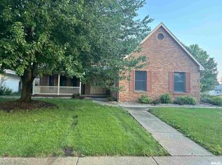 2540 W Soleil Ave, Springfield, IL 62704