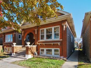 2445 Elmwood Ave, Berwyn, IL 60402