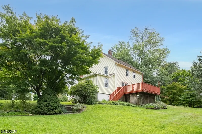4 bed, 2.5 bath, $4,450 — Photo 3