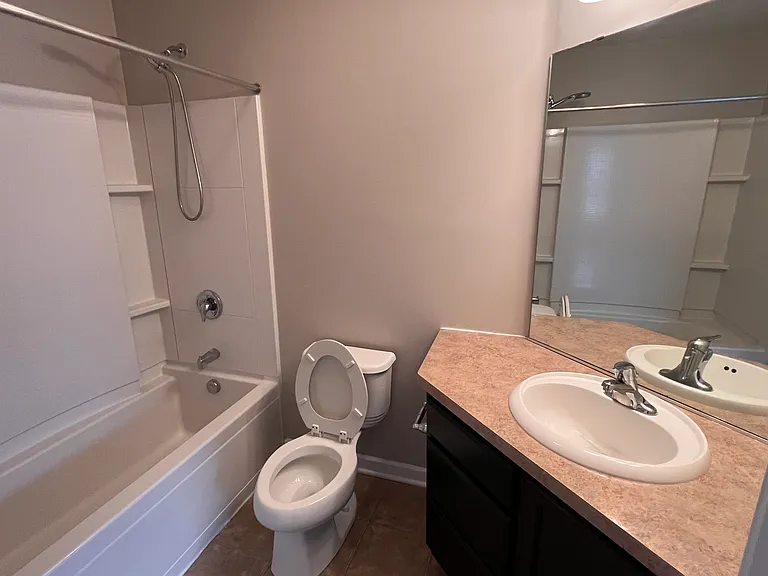 12721 Tamworth Dr — Photo 22