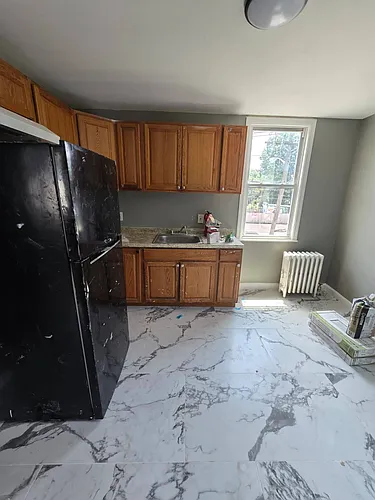 335 Myrtle Ave Photo 1