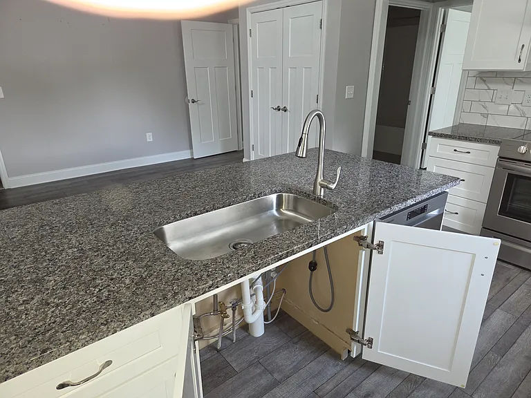 600 Nevin Ln NW — Photo 14