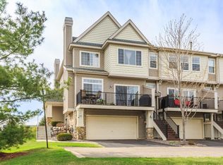 11221 Aberdeen St NE UNIT G, Blaine, MN 55449