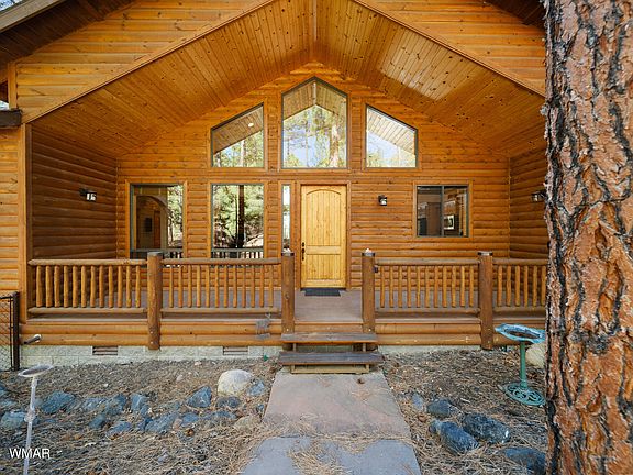 5th image of 1030 Hillside Dr