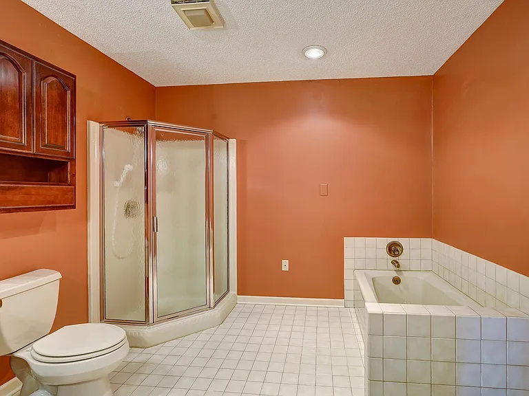 46 Platinum Ct — Photo 15