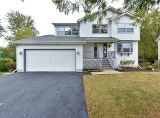 39613 N Bishop Ct, Lake Villa, IL 60046