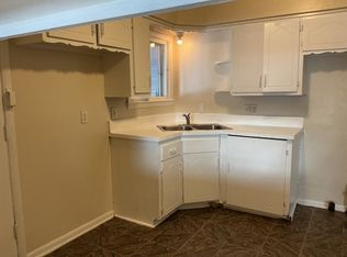 7138 W Grantosa Dr, Milwaukee, WI 53218