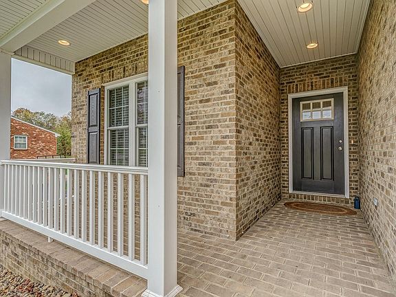 4th image of 1329 Penley Blvd