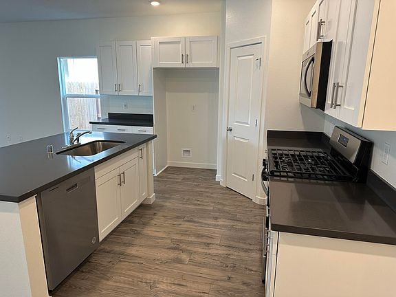 5th image of 5022 Monaco Pkwy