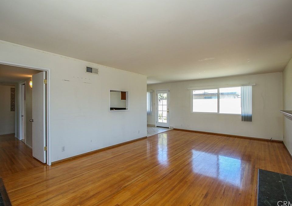 1st image of 16827 S Orchard Ave