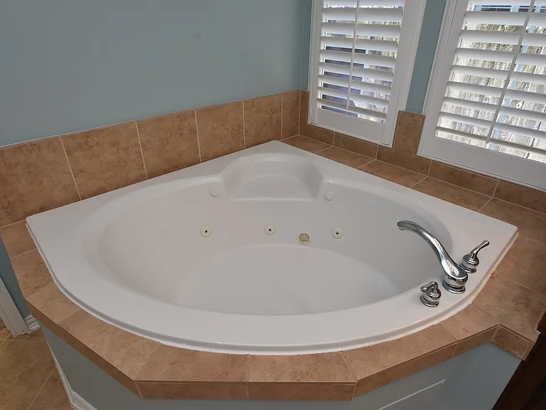 10 Renoir Trail Pl — Photo 79