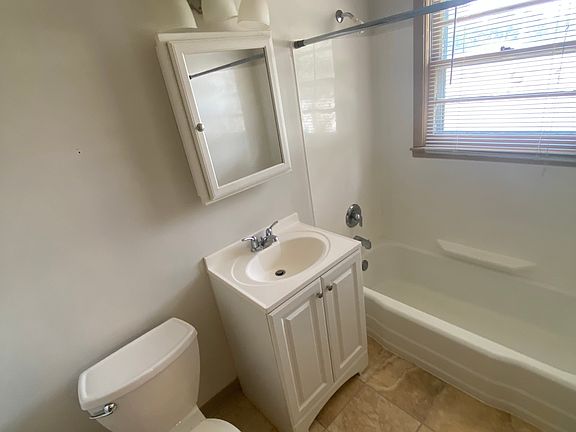 2nd image of 2534 J St #3