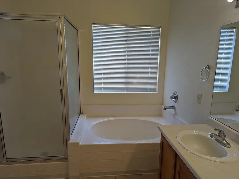 1008 Kiska St NW — Photo 12