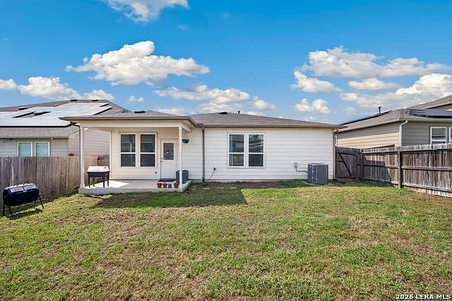 8722 Buggy Ln — Photo 22
